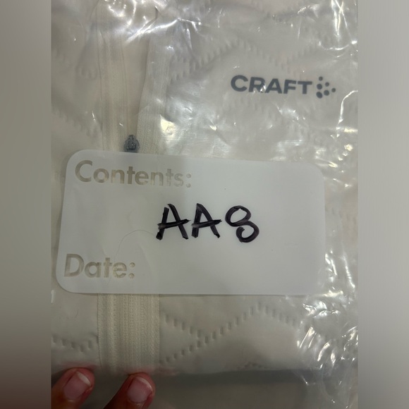 Craft Women's XL ADV SubZ Jacket 3 Tofu White NWT Thumb Grips - Picture 15 of 15